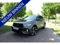 , metallic lak Gebruikt 2023 VW T-Roc Business+ SUV | € 39.500 (Duur)