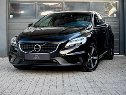 Zwart Gebruikt 2019 Volvo V40 R-Design Stationwagen | € 18.900 (Goede deal)