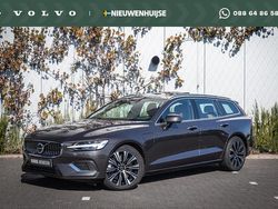 Grijs Gebruikt 2024 Volvo V60 Ultimate Stationwagen | € 48.694 (Duur)