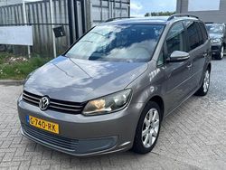Grijs Gebruikt 2010 VW Touran Trendline MPV | € 9.950 (Iets duurder)