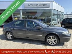 Grijs, metallic lak Gebruikt 2007 Renault Laguna III Business Hatchback | € 2.499 (Eerlijke prijs)