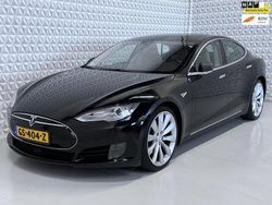 Zwart Gebruikt 2015 Tesla Model S Performance Hatchback | € 29.999 (Iets duurder)