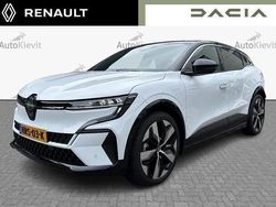 Wit Gebruikt 2025 Renault Mégane Komfort Hatchback | € 32.950 (Eerlijke prijs)
