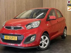 Rood Gebruikt 2013 Kia Picanto Comfort Hatchback | € 6.695 (Goede deal)