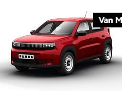 Rood Nieuw 2025 Fiat Grande Panda Red Hatchback | € 22.440 (Super prijs)