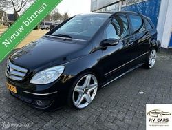 Zwart Gebruikt 2005 Mercedes B200 MPV | € 3.850 (Iets duurder)