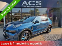 Blauw, metallic lak Gebruikt 2022 Lynk & Co 01 SUV | € 23.400 (Eerlijke prijs)