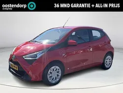 Rood Gebruikt 2021 Toyota Aygo X-play Hatchback | € 14.450 (Eerlijke prijs)