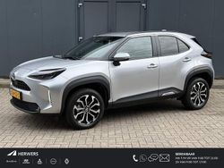 Shimmering silver metallic Gebruikt 2024 Toyota Yaris Hybrid SUV | € 28.485 (Goede deal)