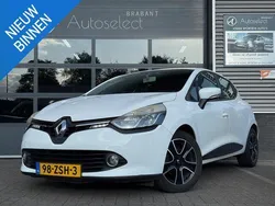 Wit Gebruikt 2013 Renault Clio IV Expression Hatchback | € 3.990 (Goede deal)