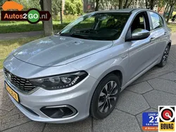 Grijs Gebruikt 2019 Fiat Tipo Lounge Hatchback | € 12.995 (Eerlijke prijs)