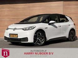 Wit Gebruikt 2021 VW ID.3 Pro Hatchback | € 24.900