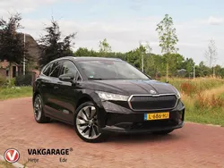 Zwart Gebruikt 2021 Skoda Enyaq iV SUV | € 29.490 (Eerlijke prijs)