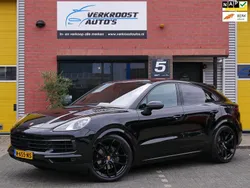 Zwart Gebruikt 2019 Porsche Cayenne SUV | € 68.750 (Eerlijke prijs)