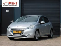 Grijs Gebruikt 2013 Peugeot 208 Griffe Hatchback | € 8.440 (Eerlijke prijs)