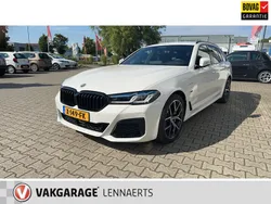 Wit Gebruikt 2022 BMW 530 Stationwagen | € 42.495 (Goede deal)