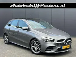 Grijs Gebruikt 2019 Mercedes B200 AMG line MPV | € 27.950 (Eerlijke prijs)
