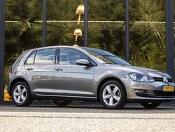 Grijs Gebruikt 2013 VW Golf VII Highline Hatchback | € 11.950 (Eerlijke prijs)