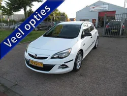 Wit Gebruikt 2012 Opel Astra Edition Hatchback | € 7.450 (Eerlijke prijs)
