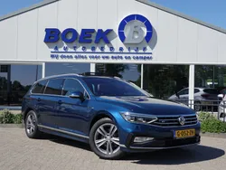 Blauw Gebruikt 2020 VW Passat Elegance Stationwagen | € 29.640 (Duur)