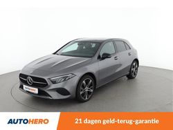 Grijs (metallic) Gebruikt 2023 Mercedes A250 Progressive Hatchback | € 31.449 (Super prijs)