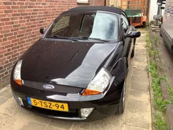 Zwart Gebruikt 2004 Ford Ka Futura Hatchback | € 1.750 (Eerlijke prijs)