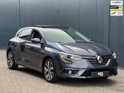 Grijs Gebruikt 2017 Renault Mégane IV Bose Edition Hatchback | € 11.950 (Iets duurder)