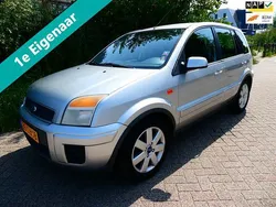 Grijs Gebruikt 2006 Ford Fusion Futura MPV | € 1.945 (Eerlijke prijs)