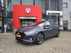 Grijs Gebruikt 2022 Hyundai i20 Comfort Hatchback | € 16.290