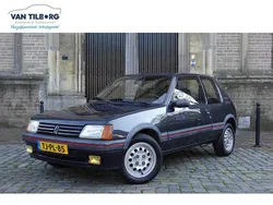 Grijs Gebruikt 1989 Peugeot 205 GTi Hatchback | € 19.950