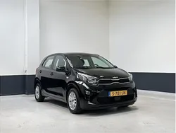 Zwart Gebruikt 2023 Kia Picanto Hatchback | € 13.449 (Eerlijke prijs)