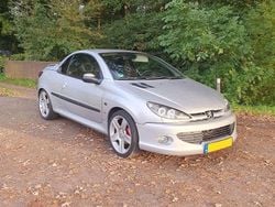 Gebruikt 2002 Peugeot 206 Cabriolet | € 2.999 (Duur)