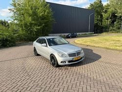 Grijs Gebruikt 2007 Mercedes C280 Avantgarde Sedan | € 7.500 (Goede deal)