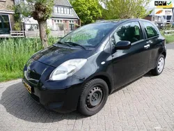 Zwart Gebruikt 2011 Toyota Yaris Cool Hatchback | € 1.895 (Super prijs)