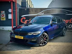 Blauw / tansanitblau ii metallic Gebruikt 2020 BMW 320 M Performance Sedan | € 32.950 (Duur)