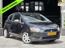 Zwart Gebruikt 2010 Mitsubishi Colt Edition Hatchback | € 3.744 (Eerlijke prijs)