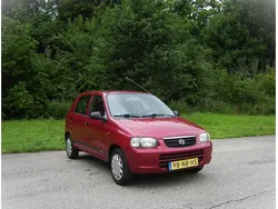 Rood Gebruikt 2003 Suzuki Alto GLS Hatchback | € 950 (Eerlijke prijs)