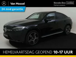 Zwart Gebruikt 2024 Mercedes GLC300e AMG line Coupé | € 79.945 (Duur)