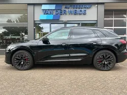 Zwart Gebruikt 2023 Audi Q8 e-tron SUV | € 63.950 (Eerlijke prijs)