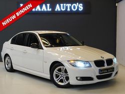 Wit Gebruikt 2010 BMW 320 Sedan | € 7.999 (Eerlijke prijs)