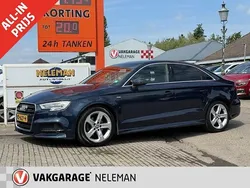Blauw Gebruikt 2017 Audi A3 Sport Sedan | € 18.444 (Duur)