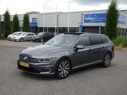 Grijs Gebruikt 2016 VW Passat Highline Stationwagen | € 9.750 (Goede deal)