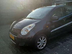 Zwart Gebruikt 2011 Suzuki Alto Hatchback | € 3.000 (Eerlijke prijs)