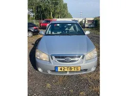 Grijs Gebruikt 2006 Kia Cerato LX Sedan | € 1.950 (Eerlijke prijs)