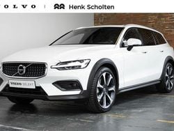Gebruikt 2021 Volvo V60 CC Pro Stationwagen | € 34.950 (Super prijs)