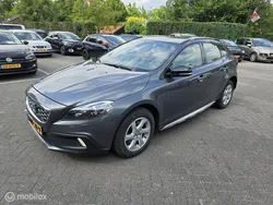 Grijs Gebruikt 2013 Volvo V40 CC Summum Stationwagen | € 13.450 (Eerlijke prijs)