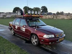 Rood Gebruikt 1999 Volvo S70 Sedan | € 2.499