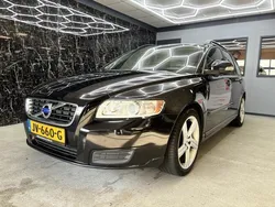 Zwart Gebruikt 2011 Volvo V50 Summum Stationwagen | € 4.950 (Iets duurder)