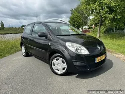 Zwart Gebruikt 2008 Renault Twingo Authentique Hatchback | € 1.650 (Goede deal)