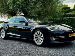 Zwart Gebruikt 2020 Tesla Model S Long Range Sedan | € 32.450 (Super prijs)